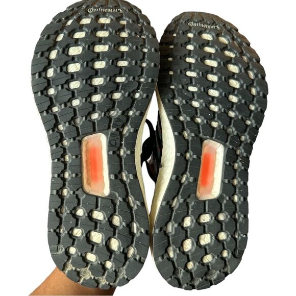 Adidas UltraBoost 19 Size 4 Black multicolor - Picture 4 of 7